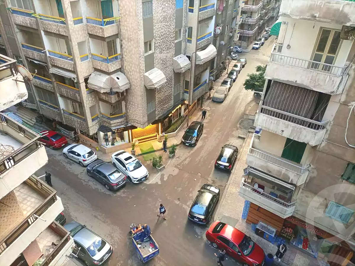 https://aqarmap.com.eg/en/listing/6855996-for-sale-alexandria-el-asafra-l-sfr-bhry