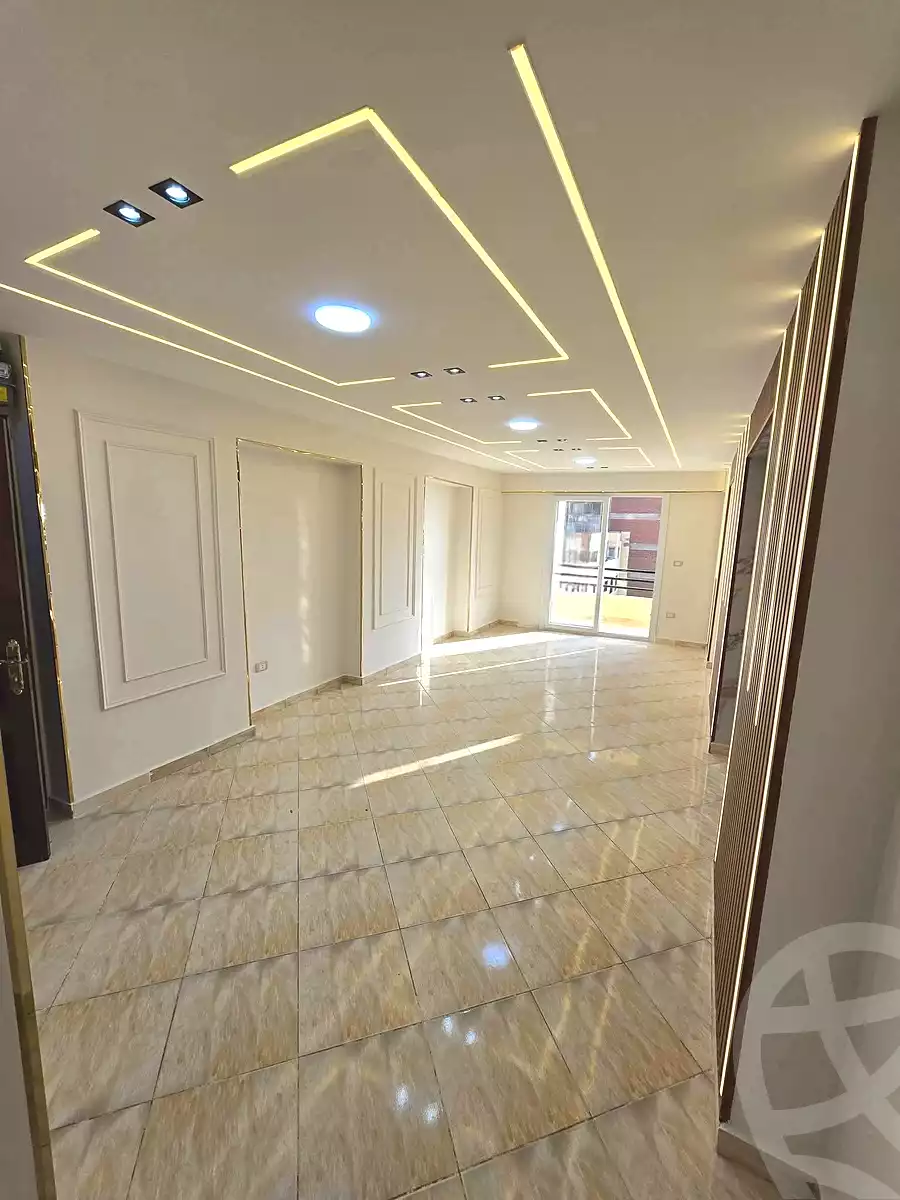 https://aqarmap.com.eg/ar/listing/6856065-for-sale-alexandria-sydy-bshr-sydy-bshr-bhry