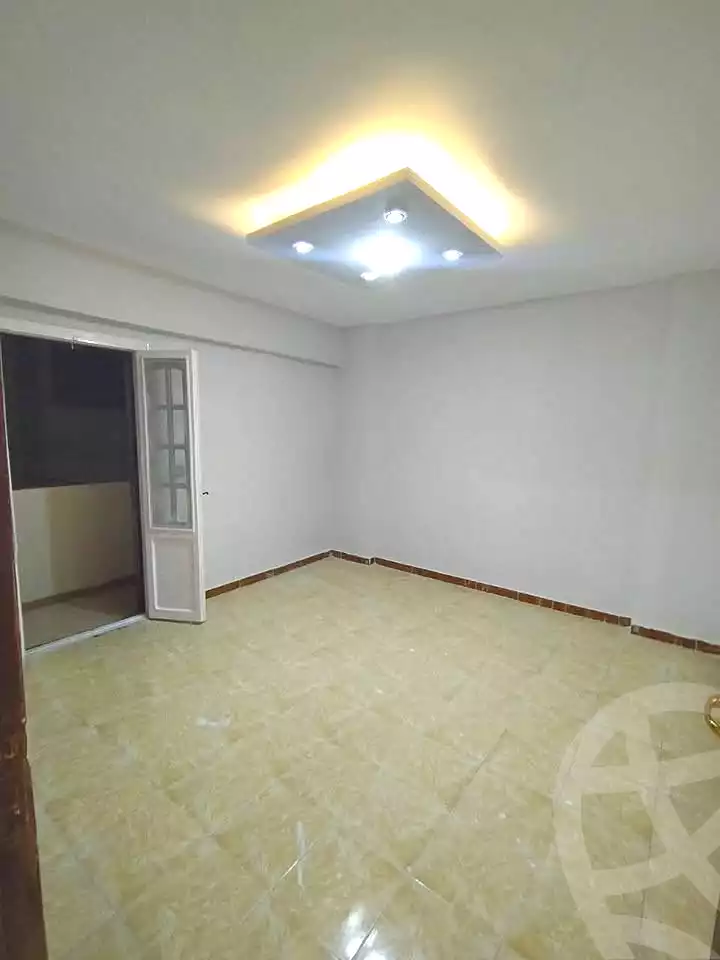https://aqarmap.com.eg/en/listing/6856554-for-sale-alexandria-lsywf-el-falki