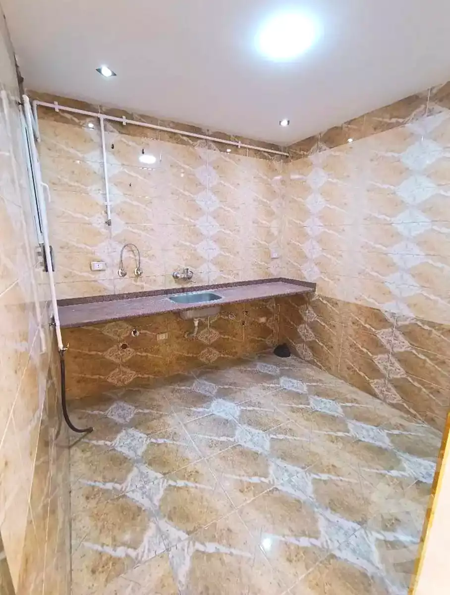 https://aqarmap.com.eg/ar/listing/6856664-for-sale-alexandria-sydy-bshr-sydy-bshr-bhry