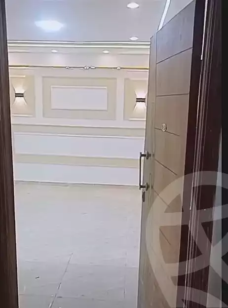 https://aqarmap.com.eg/ar/listing/6856922-for-sale-alexandria-al-agamy-el-hanouvel-radwan-st