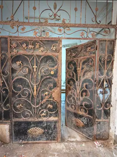 https://aqarmap.com.eg/en/listing/6856963-for-sale-alexandria-al-agamy-el-hanouvel-yathreb-st
