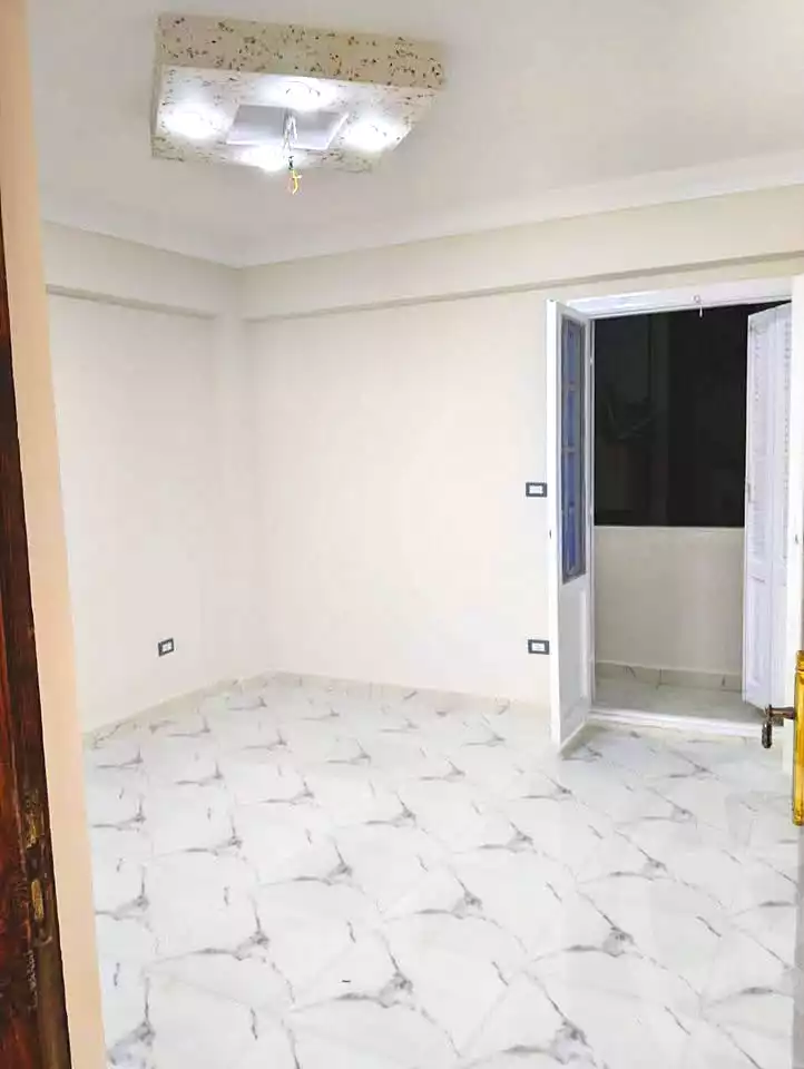 https://aqarmap.com.eg/ar/listing/6857111-for-sale-alexandria-lsywf-el-falki-street-16-el-eslah