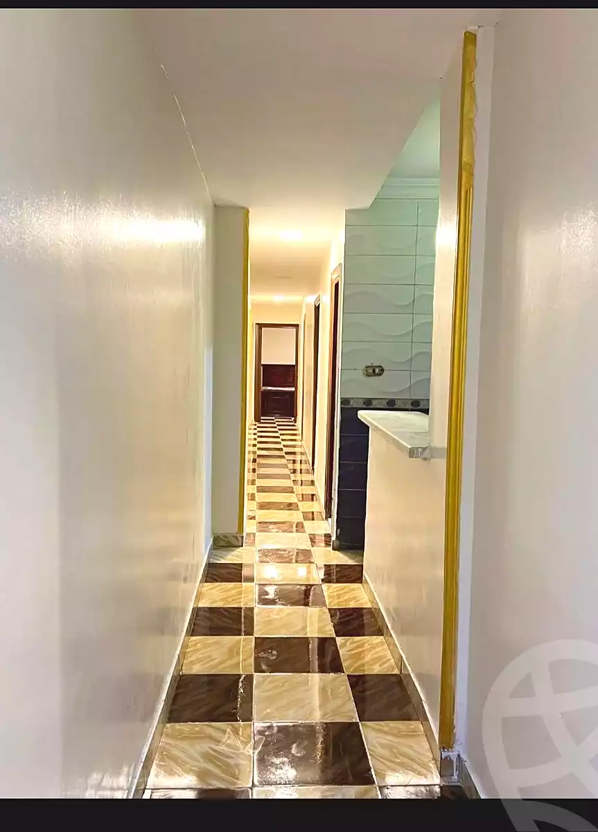 https://aqarmap.com.eg/ar/listing/6857110-for-sale-alexandria-miami-khld-bn-lwlyd