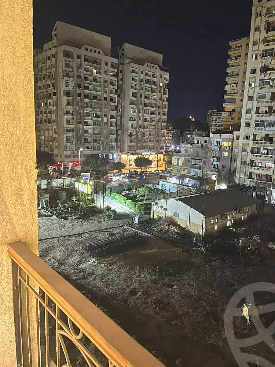https://aqarmap.com.eg/ar/listing/6857332-for-rent-alexandria-lsywf-gamila-city-compound