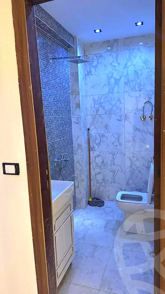https://aqarmap.com.eg/en/listing/6857377-for-sale-cairo-ain-shams-jsr-lswys