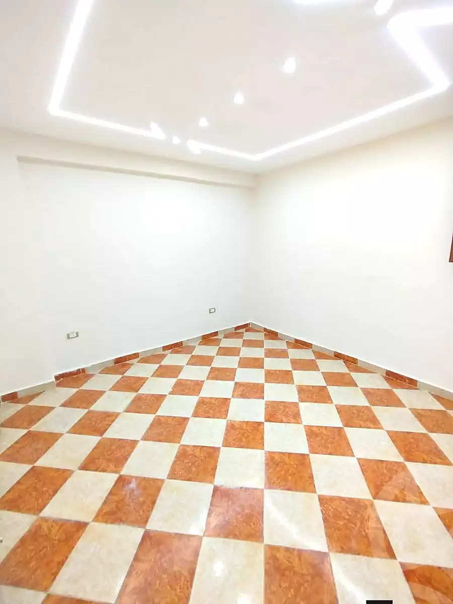 https://aqarmap.com.eg/en/listing/6857469-for-sale-alexandria-lsywf-el-falki