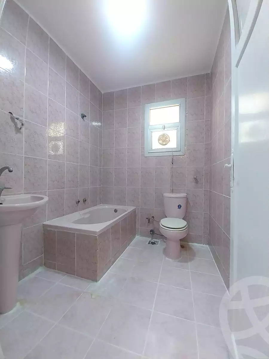 https://aqarmap.com.eg/en/listing/6857555-for-sale-alexandria-al-agamy-shataa-el-nakheel