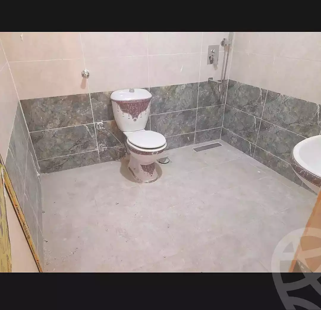 https://aqarmap.com.eg/ar/listing/6857563-for-sale-alexandria-sydy-bshr-sydy-bshr-bhry