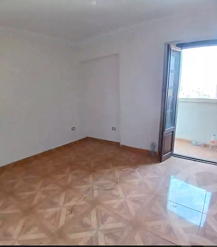 https://aqarmap.com.eg/en/listing/6857589-for-sale-alexandria-el-asafra-seyam-st