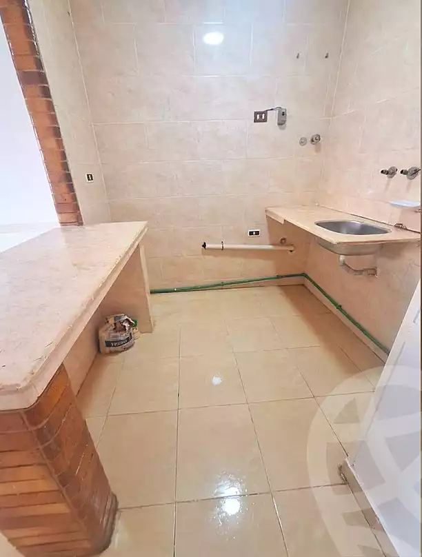 https://aqarmap.com.eg/ar/listing/6857662-for-sale-alexandria-al-agamy-shataa-el-nakheel