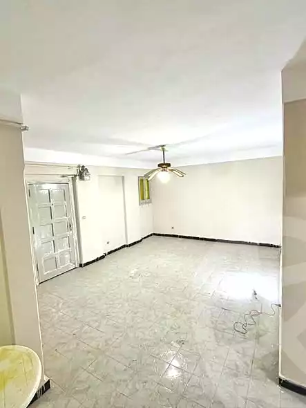 https://aqarmap.com.eg/ar/listing/6858360-for-sale-alexandria-al-agamy-lbytsh-shahr-al-assal-st