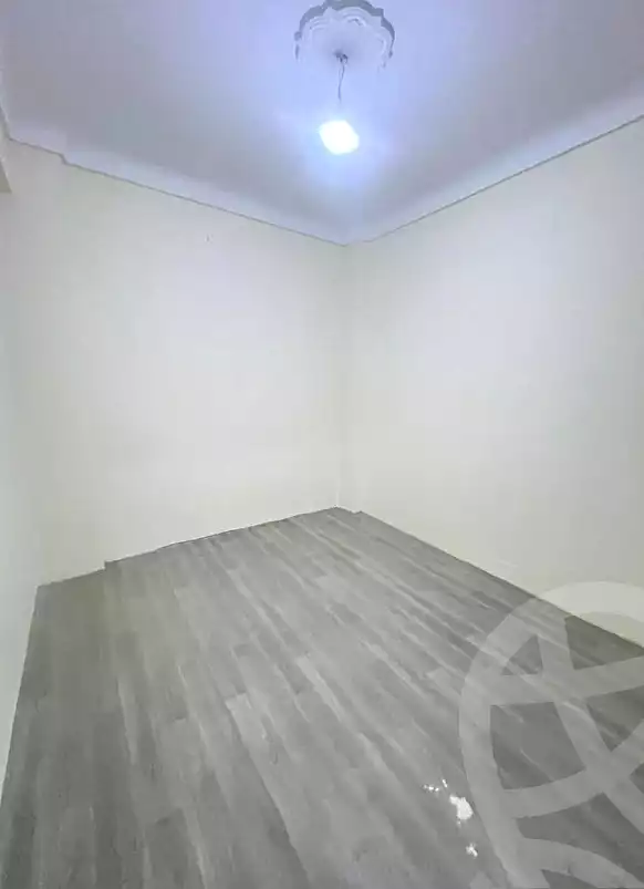 https://aqarmap.com.eg/ar/listing/6858496-for-sale-alexandria-lsywf-el-falki