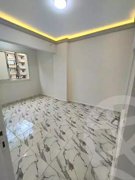 https://aqarmap.com.eg/ar/listing/6858808-for-sale-alexandria-al-agamy-el-hanouvel-al-haded-we-al-soulb-st