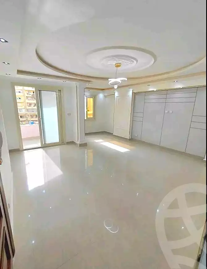 https://aqarmap.com.eg/ar/listing/6859170-for-sale-alexandria-sydy-bshr-sydy-bshr-bhry-street-15