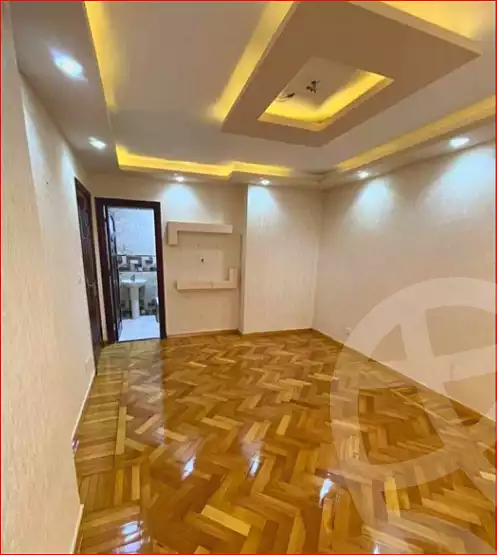 https://aqarmap.com.eg/ar/listing/6859250-for-sale-alexandria-sydy-bshr-sydy-bshr-bhry-shr-mhmwd-l-yswy