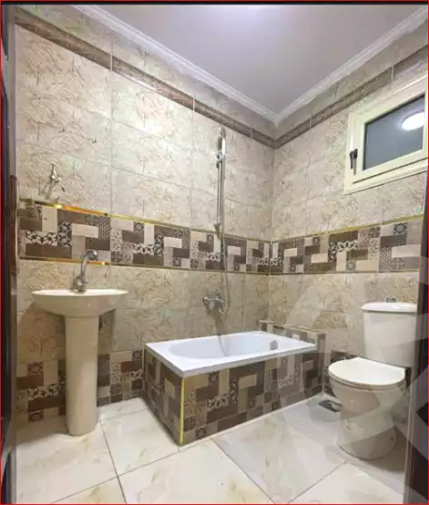 https://aqarmap.com.eg/ar/listing/6859250-for-sale-alexandria-sydy-bshr-sydy-bshr-bhry-shr-mhmwd-l-yswy
