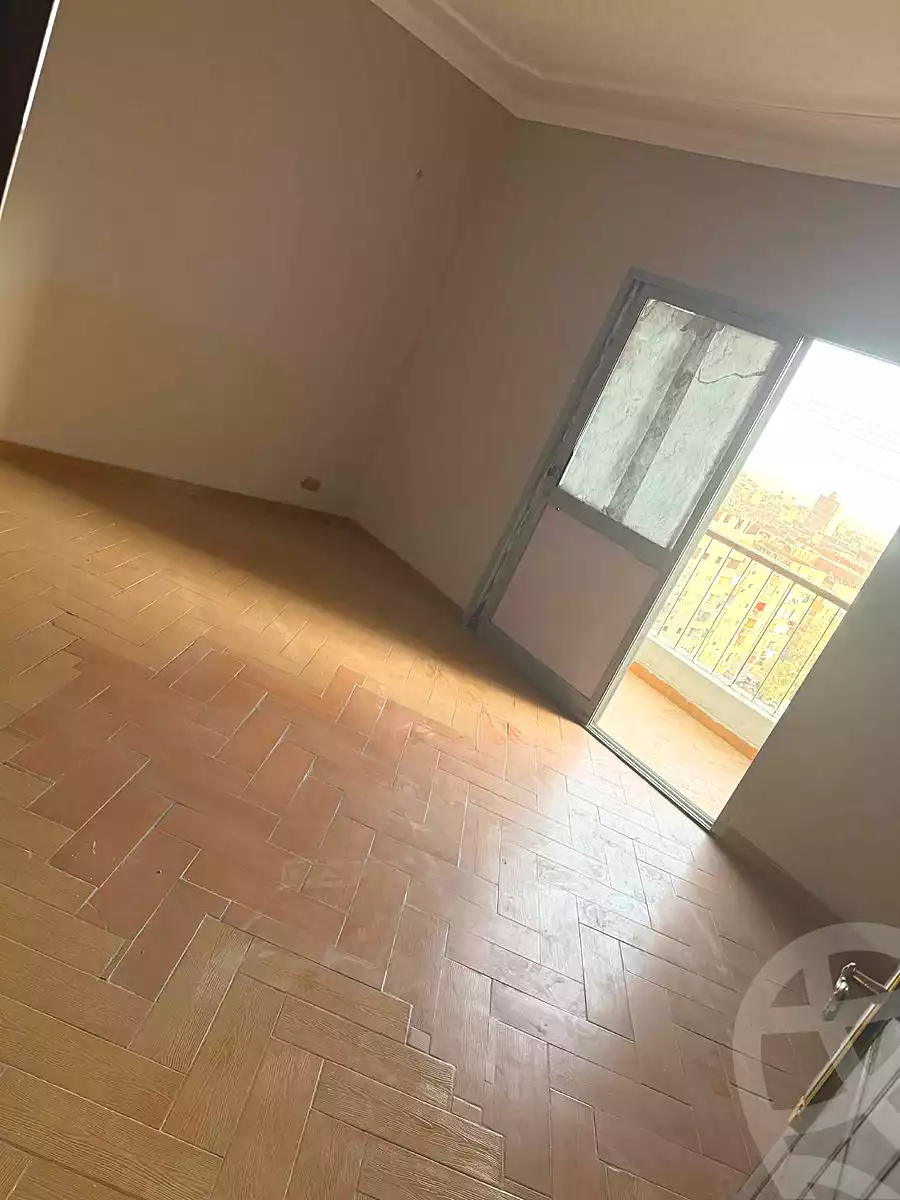 https://aqarmap.com.eg/en/listing/6859300-for-sale-cairo-helwan-hadayek-helwan-gamal-abd-el-nasir