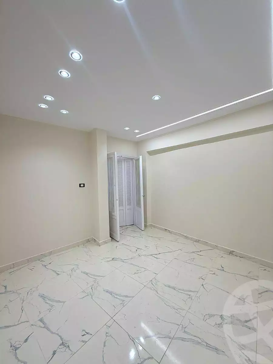 https://aqarmap.com.eg/ar/listing/6859340-for-sale-alexandria-al-agamy-lbytsh-el-salam-st