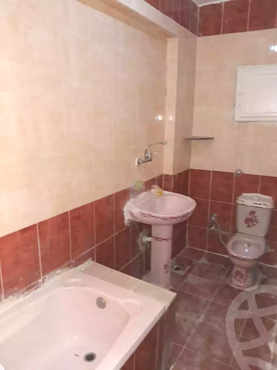 https://aqarmap.com.eg/ar/listing/6859511-for-sale-alexandria-al-agamy-bw-ywsf