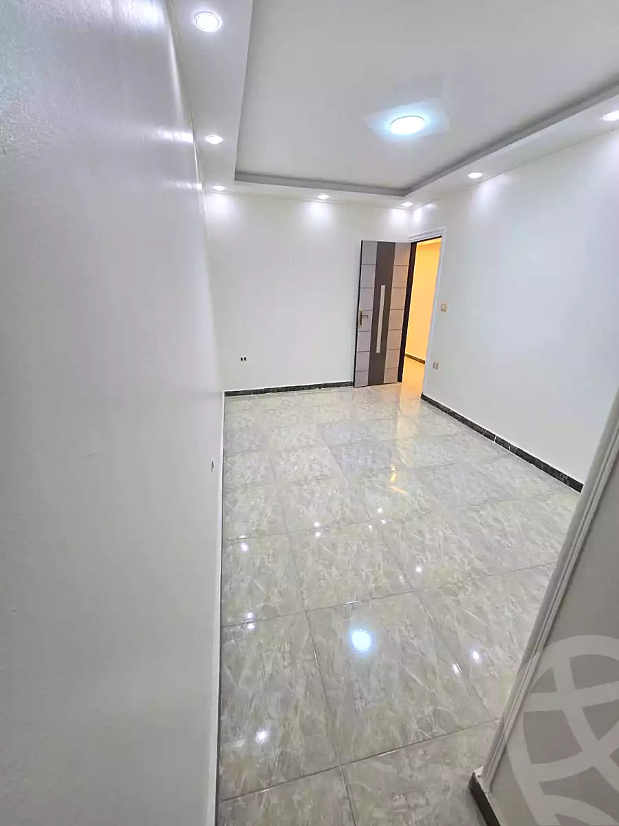 https://aqarmap.com.eg/ar/listing/6860211-for-sale-alexandria-al-agamy-lbytsh-bianchiii-el-bashwat-st
