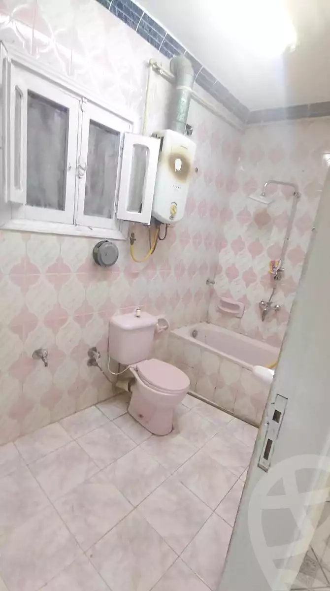 https://aqarmap.com.eg/ar/listing/6860221-for-sale-cairo-ain-shams-jsr-lswys-gamal-abd-el-naser-st