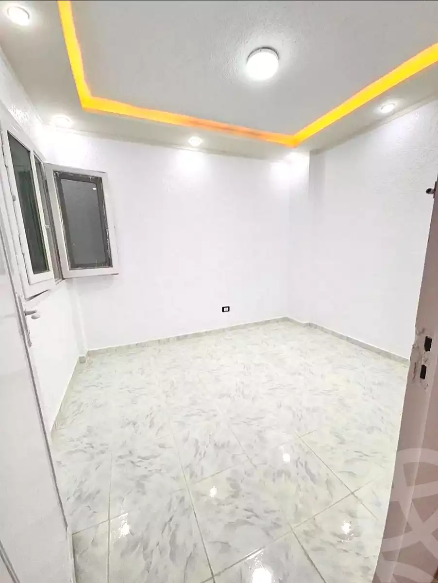 https://aqarmap.com.eg/ar/listing/6860332-for-sale-alexandria-al-agamy-el-kilo-21