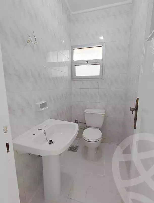https://aqarmap.com.eg/ar/listing/6860486-for-sale-alexandria-al-agamy-shataa-el-nakheel