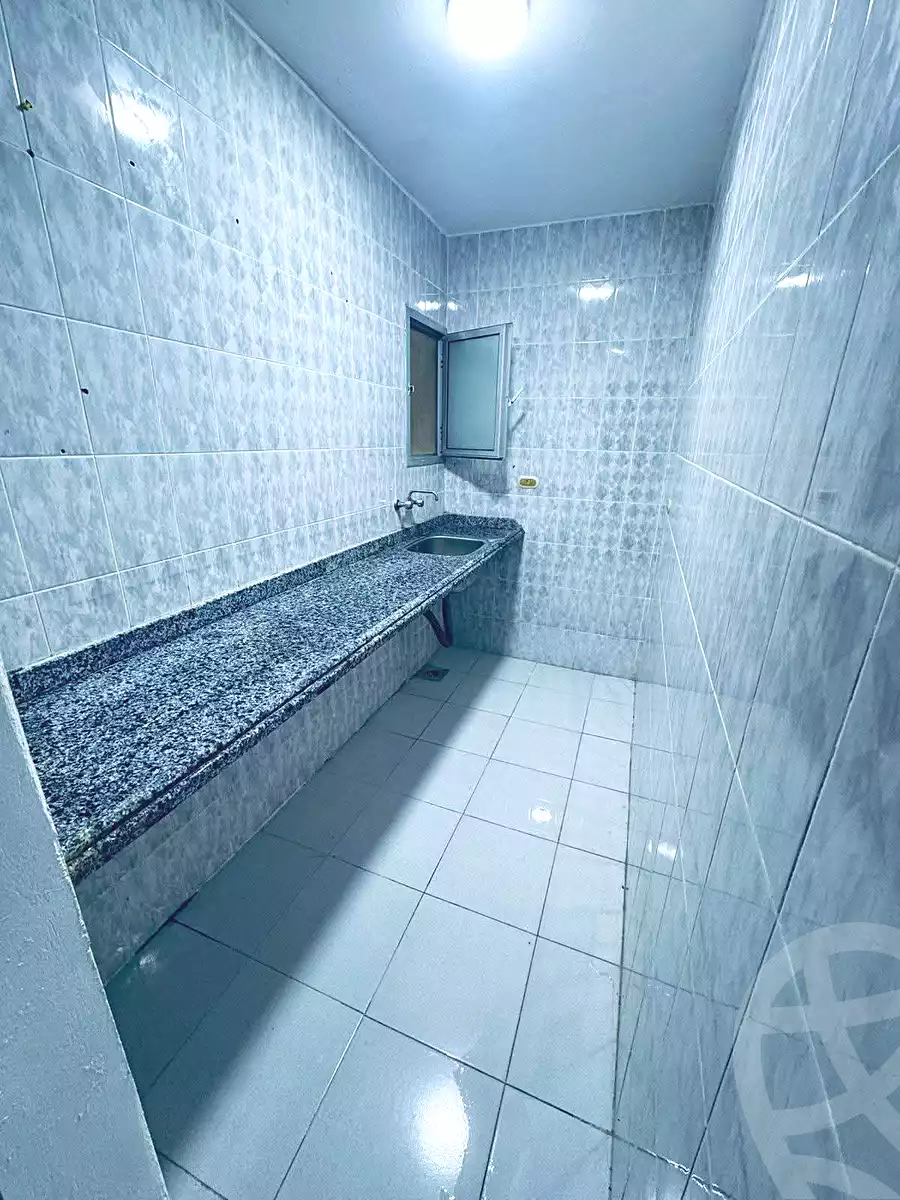 https://aqarmap.com.eg/ar/listing/6860496-for-sale-alexandria-al-agamy-shataa-el-nakheel