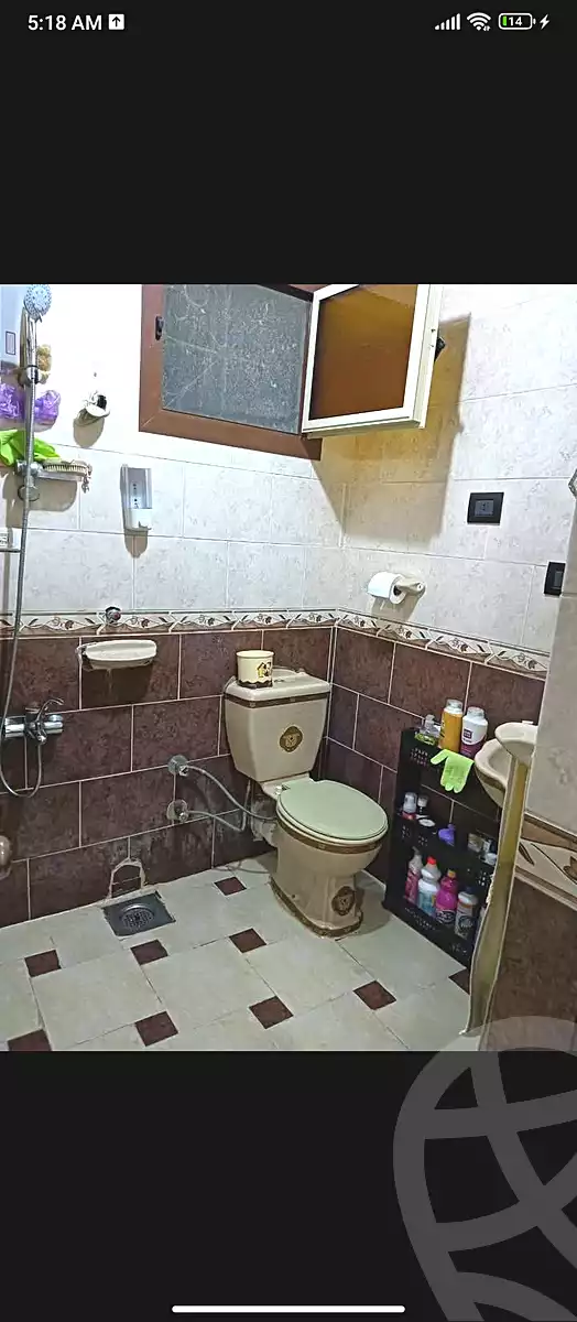 https://aqarmap.com.eg/ar/listing/6861028-for-sale-alexandria-al-agamy-lbytsh