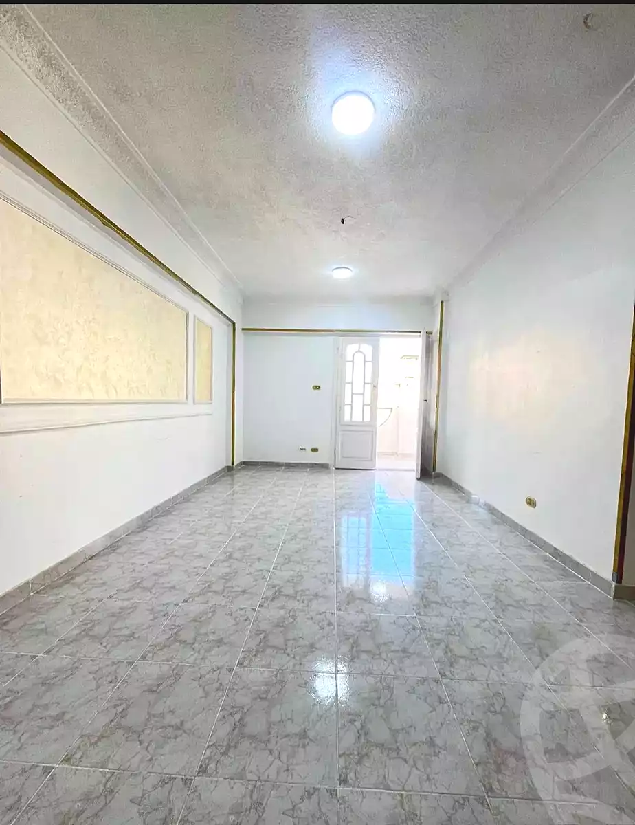 https://aqarmap.com.eg/ar/listing/6861632-for-sale-alexandria-al-agamy-shataa-el-nakheel