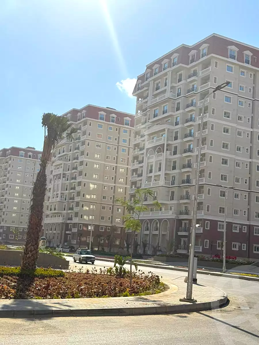 https://aqarmap.com.eg/ar/listing/6861735-for-sale-alexandria-sawary-compounds-vee-sawari-elghoniemy