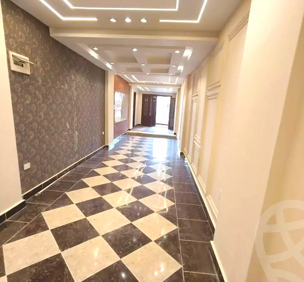 https://aqarmap.com.eg/en/listing/6862120-for-sale-alexandria-lsywf-el-falki
