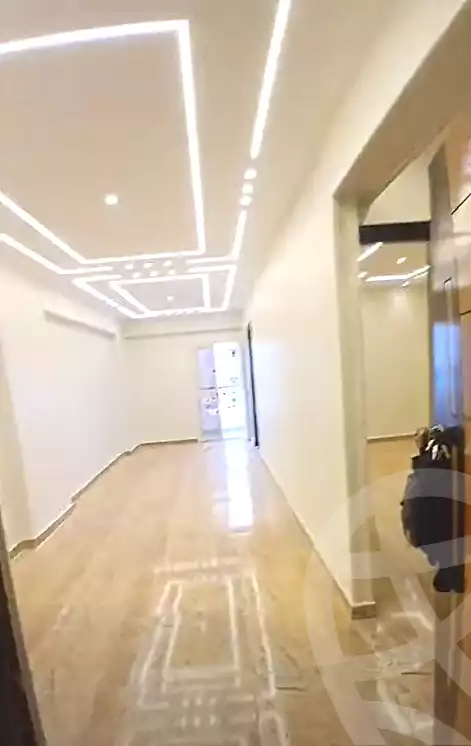 https://aqarmap.com.eg/ar/listing/6862161-for-sale-alexandria-el-asafra-shr-45
