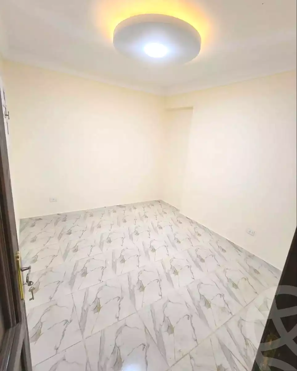 https://aqarmap.com.eg/en/listing/6862193-for-sale-alexandria-lsywf-el-falki
