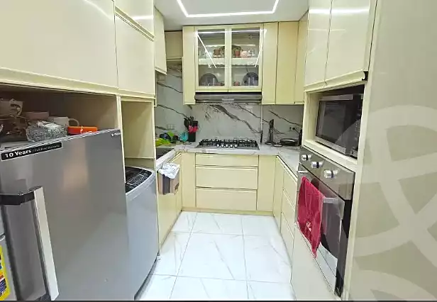 https://aqarmap.com.eg/ar/listing/6862729-for-sale-alexandria-sydy-bshr-sydy-bshr-bhry