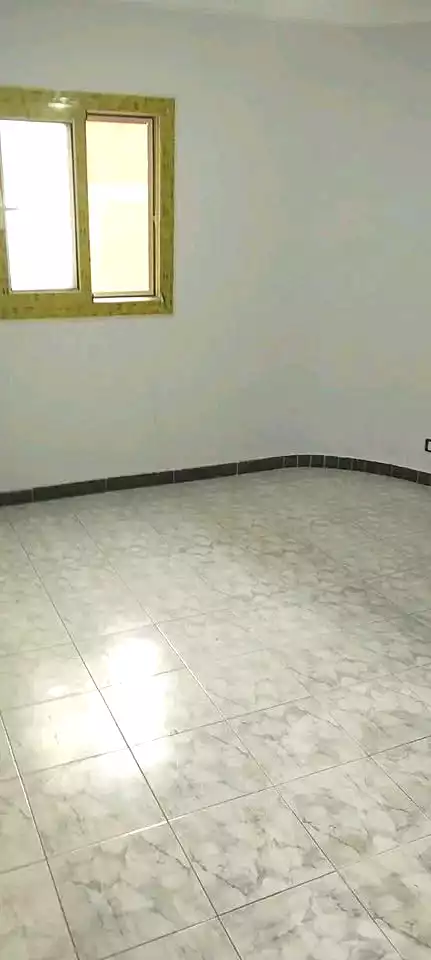 https://aqarmap.com.eg/ar/listing/6863048-for-sale-alexandria-sydy-bshr-sydy-bshr-bhry-el-fakharany-st