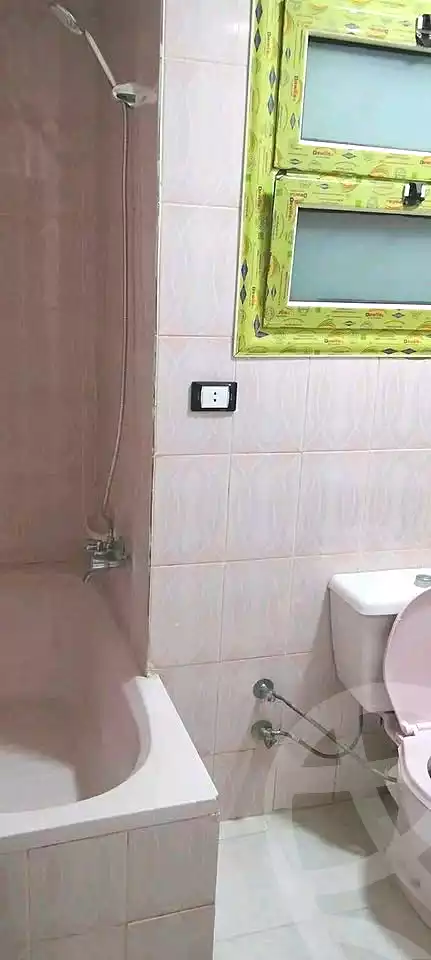 https://aqarmap.com.eg/ar/listing/6863048-for-sale-alexandria-sydy-bshr-sydy-bshr-bhry-el-fakharany-st