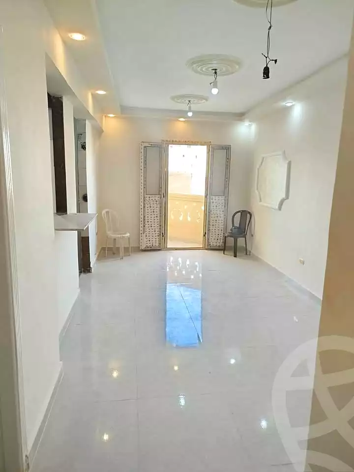 https://aqarmap.com.eg/ar/listing/6863063-for-sale-alexandria-al-agamy-bw-ywsf