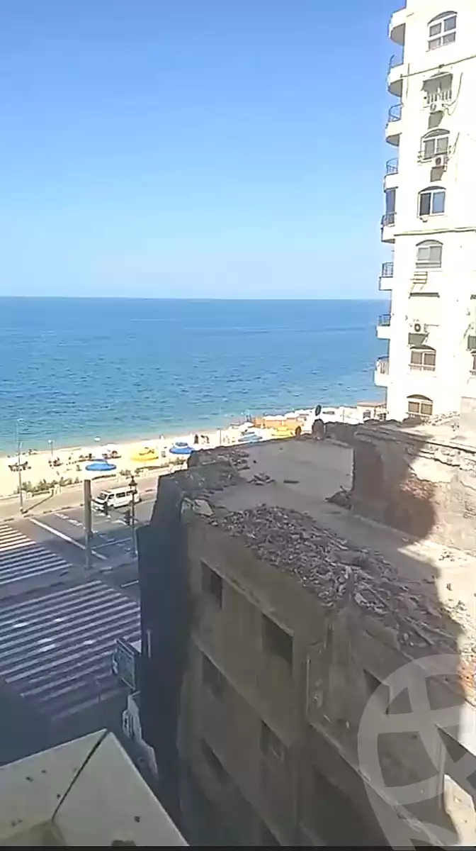 https://aqarmap.com.eg/ar/listing/6863169-for-sale-alexandria-miami-khld-bn-lwlyd