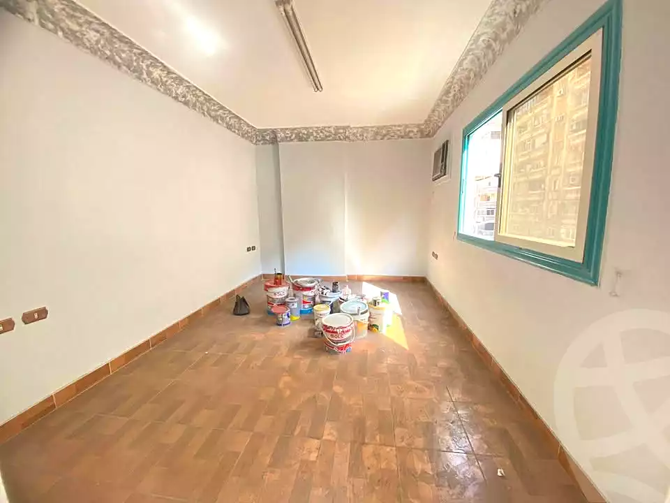 https://aqarmap.com.eg/en/listing/6861385-for-sale-alexandria-sydy-bshr-sydy-bshr-bhry-gamal-abd-el-nasir-st