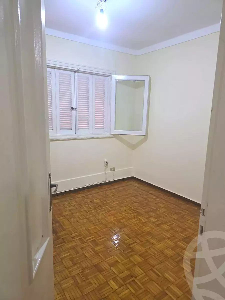 https://aqarmap.com.eg/ar/listing/6863252-for-rent-cairo-downtown-kasr-el-neel-kasr-al-nile-st