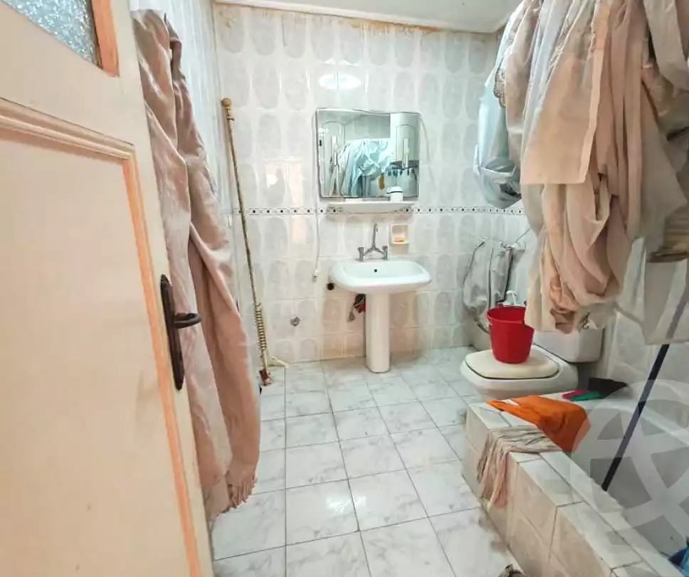 https://aqarmap.com.eg/en/listing/6863268-for-sale-alexandria-bolekly-mostafa-kamel-stt