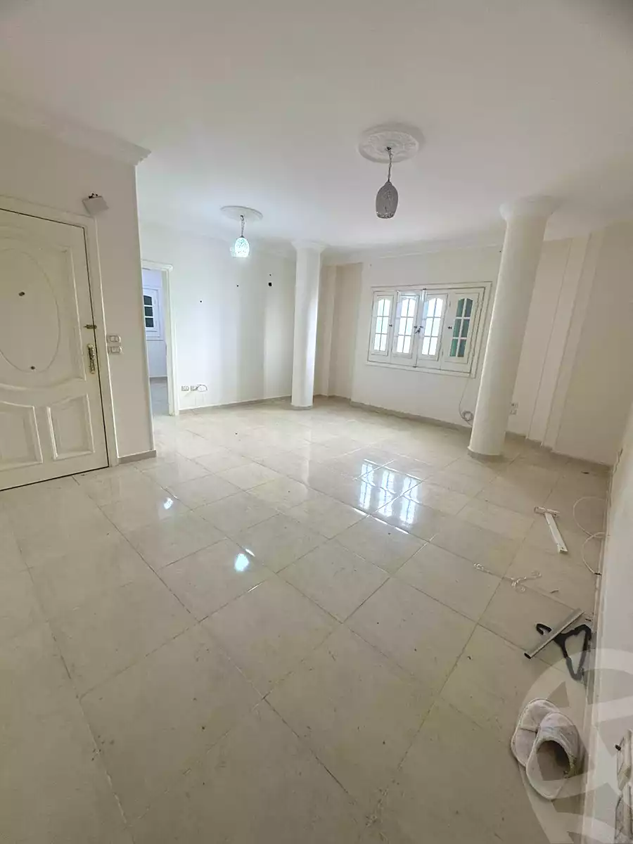 https://aqarmap.com.eg/ar/listing/6863843-for-rent-cairo-6th-of-october-el-ahyaa-neighborhood-2nd