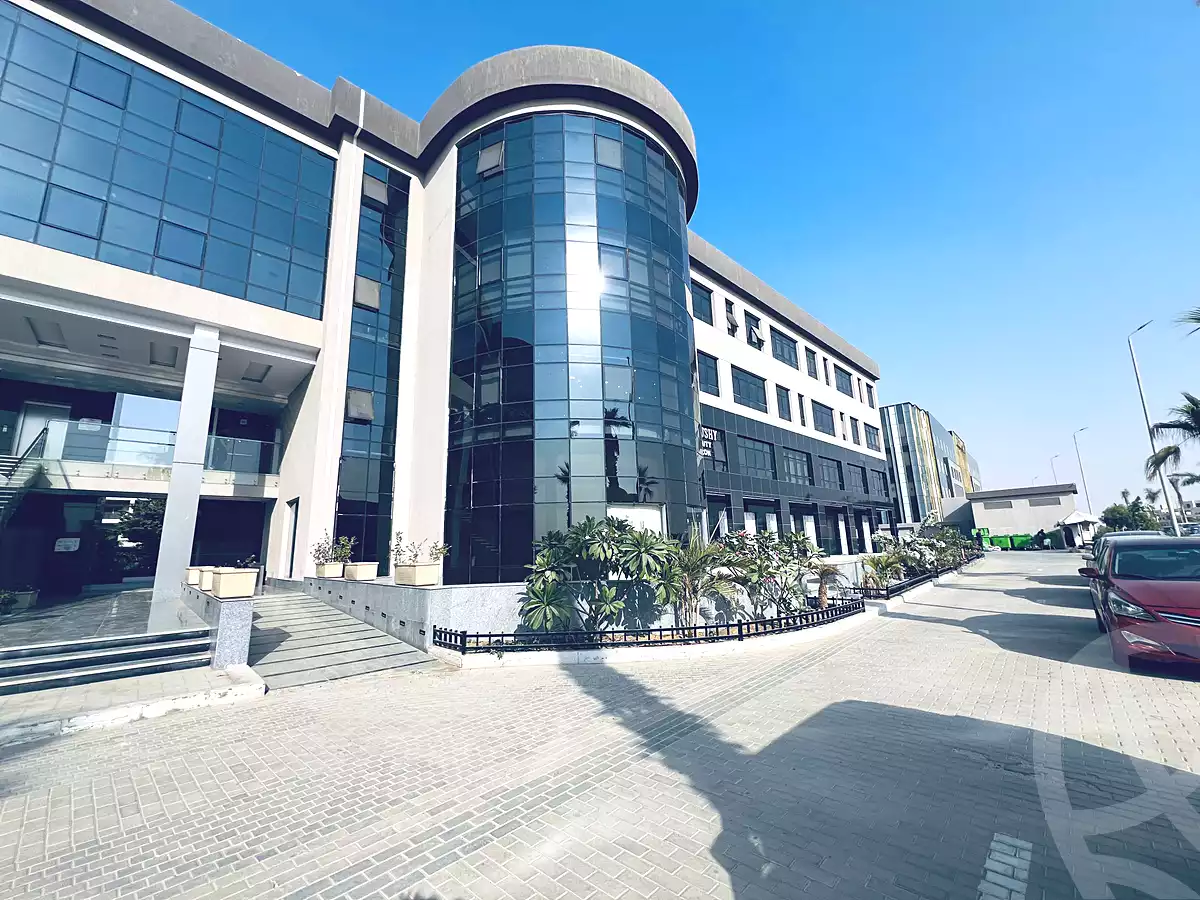 https://aqarmap.com.eg/ar/listing/6864017-for-rent-cairo-new-cairo-el-lotus-lotus-north-lmntq-lthny-llwts-lshmly