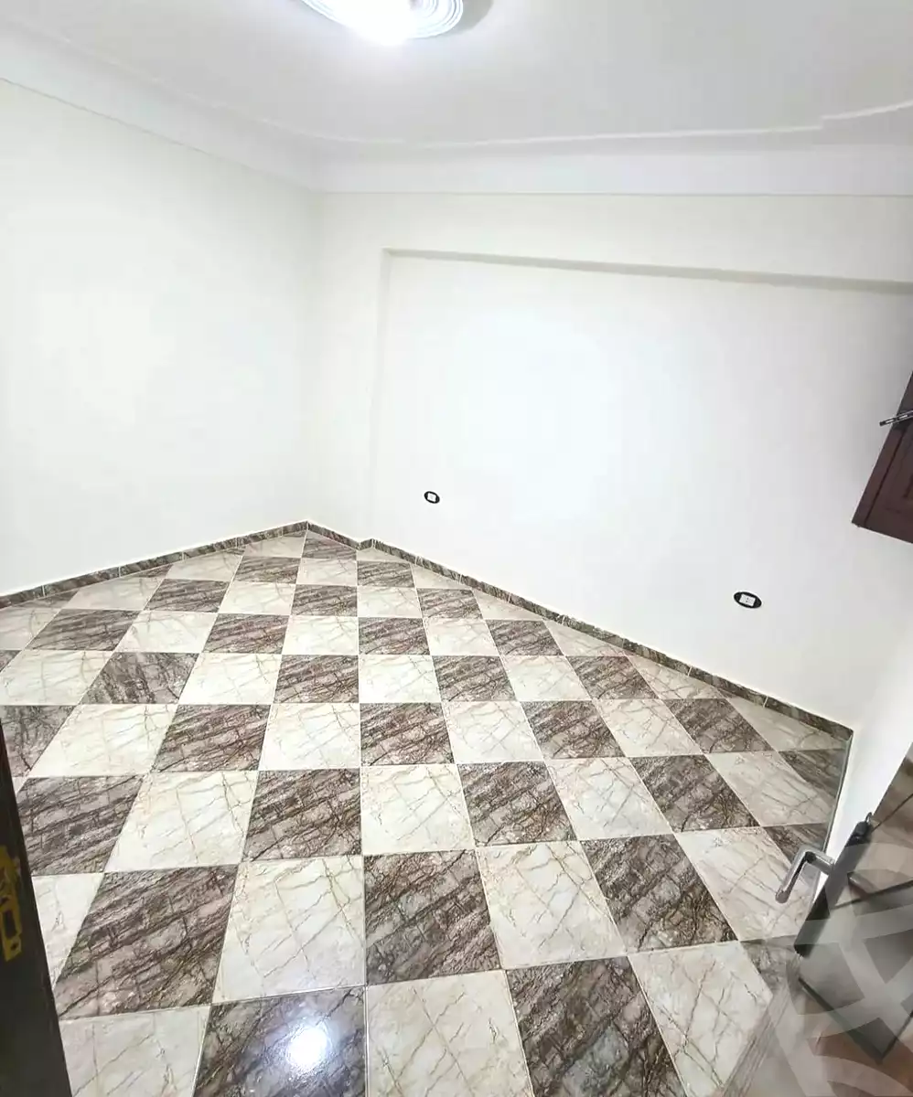 https://aqarmap.com.eg/en/listing/6864505-for-sale-alexandria-lsywf-el-falki