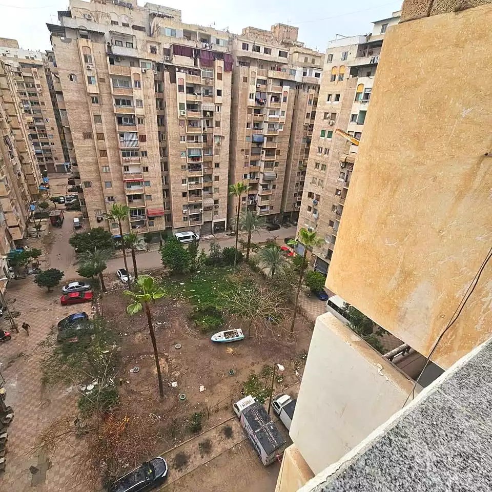 https://aqarmap.com.eg/ar/listing/6864561-for-sale-alexandria-miami-shr-jml-bd-lnsr