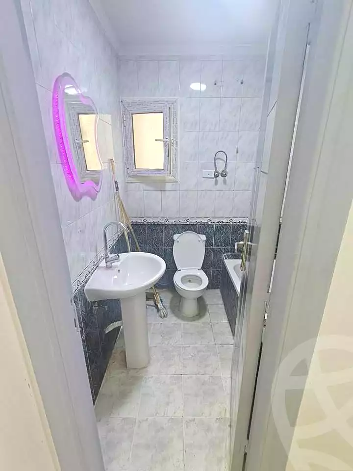 https://aqarmap.com.eg/ar/listing/6864572-for-sale-alexandria-sydy-bshr-sydy-bshr-bhry-shr-mhmwd-l-yswy