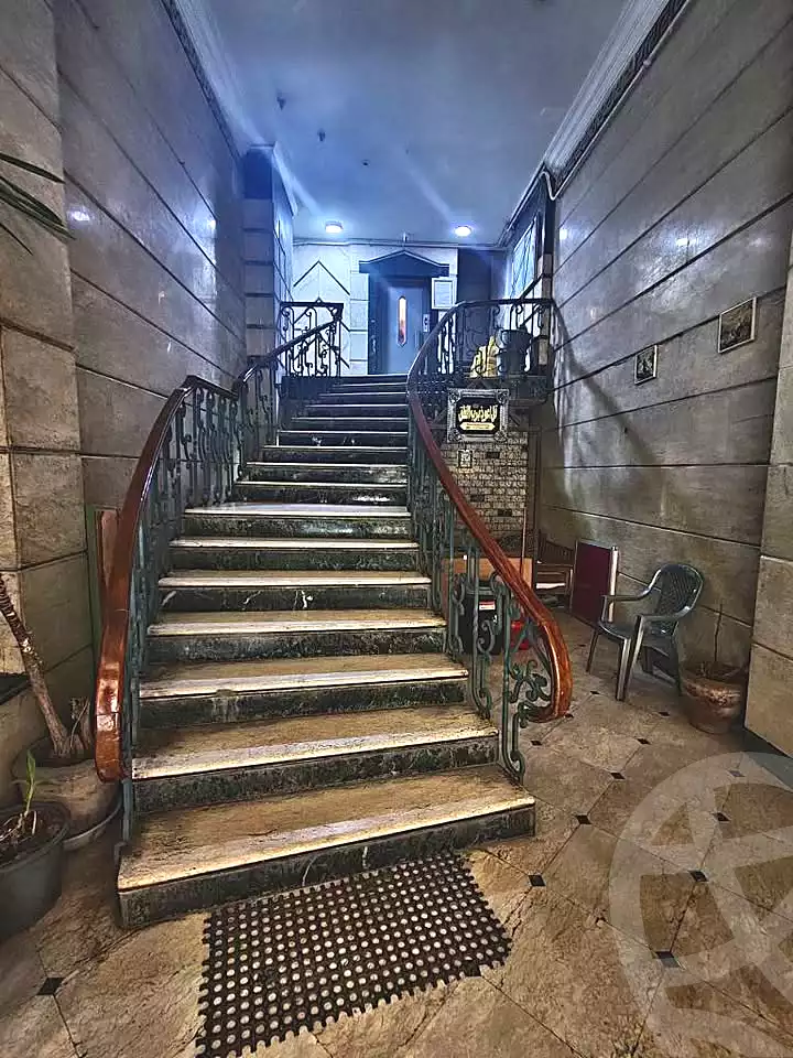 https://aqarmap.com.eg/ar/listing/6864572-for-sale-alexandria-sydy-bshr-sydy-bshr-bhry-shr-mhmwd-l-yswy