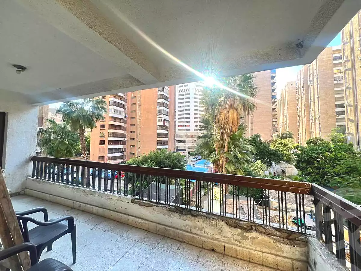 https://aqarmap.com.eg/ar/listing/6864665-for-sale-alexandria-roshdy-al-moaaskar-al-romani-st